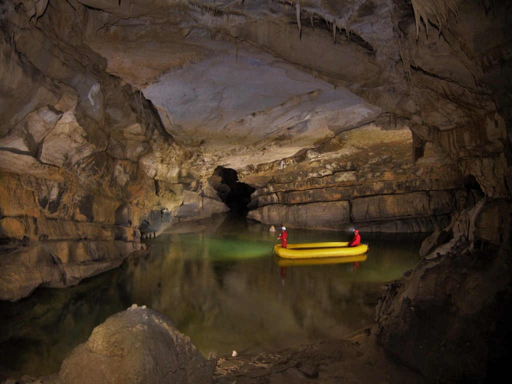Križna jama cave lake